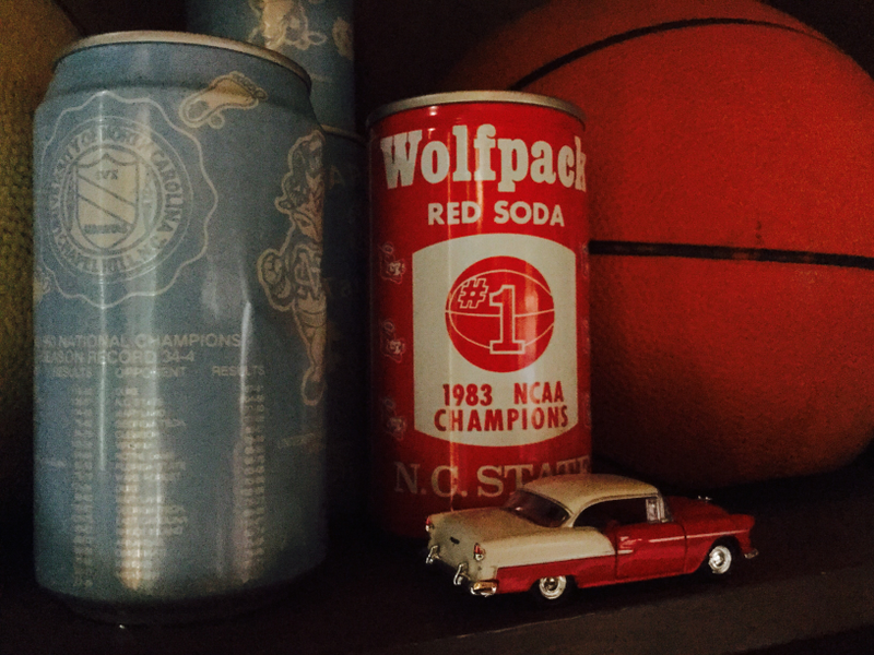Illustration for article titled Murica Monday M2 Photodump: 1955 Chevrolet Bel Air in the garage and LaLD Storybook